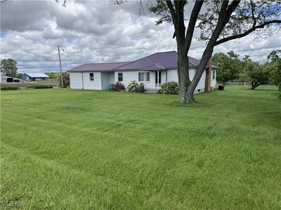 /international/us/2690-s-honeytown-road-wooster-oh-110100130758/