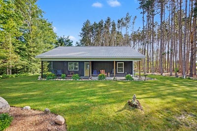 /international/us/22032-pine-valley-drive-tustin-mi-110108845404/