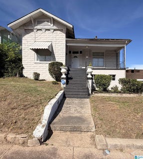 /international/us/3017-ensley-avenue-birmingham-al-110107821276/