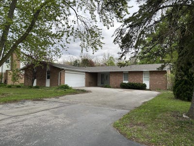 /international/us/5144-heidi-lane-saginaw-mi-110108064311/