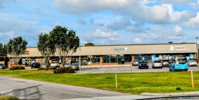 /international/us/3806-hospital-road-pascagoula-ms-110100421062/