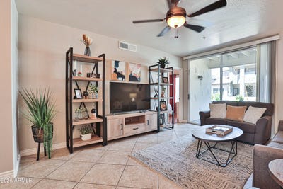 /international/us/1825-w-ray-road-chandler-az-110107603278/