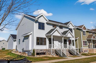 /international/us/2807-crinkle-root-drive-fitchburg-wi-110106736601/