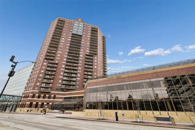 /international/us/300-walnut-street-des-moines-ia-110107194171/