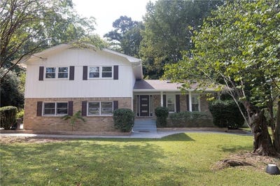 /international/us/4950-happy-hollow-rd-dunwoody-ga-110110171175/