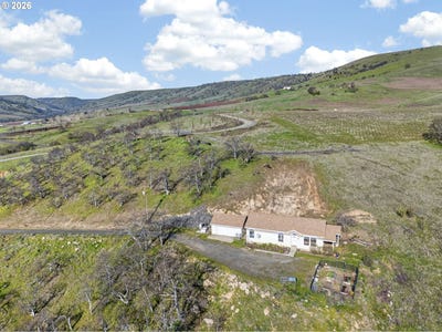/international/us/3475-three-mile-rd-thedalles-or-110107207434/