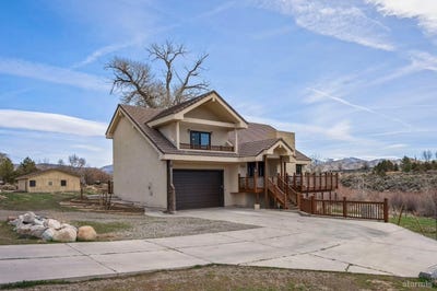 /international/us/2179-fish-springs-road-gardnerville-nv-110108251174/