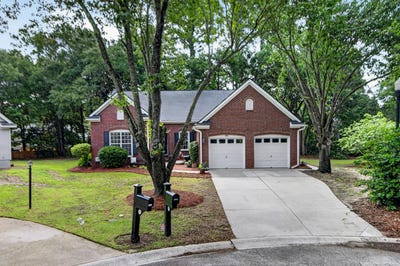 /international/us/1209-tea-olive-trail-mount-pleasant-sc-110108423793/