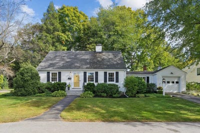/international/us/5-smith-avenue-exeter-nh-110110305020/