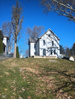 /international/us/316-e-5th-street-rushville-in-110103579752/