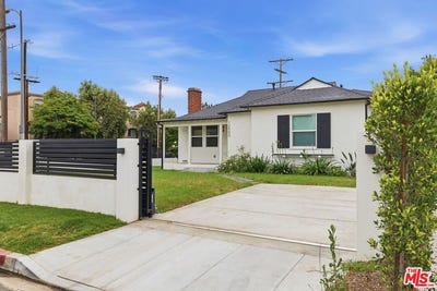 /international/us/12500-miranda-st-valley-village-ca-110108107549/