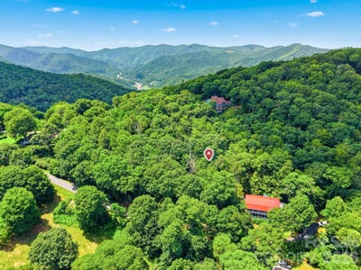 /international/us/bent-oak-drive-waynesville-nc-110110335891/