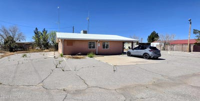 /international/us/215-bryant-street-mesquite-nm-110106474525/