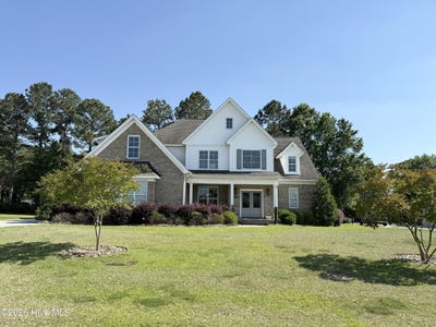 /international/us/1017-sedbrook-lane-winterville-nc-110108169742/