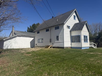 /international/us/1763-union-street-bangor-me-110108469079/