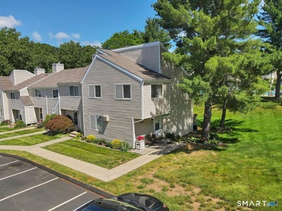 /international/us/11-watch-hill-circle-cromwell-ct-110108936112/