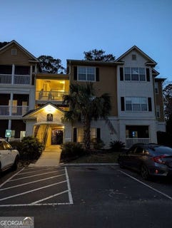 /international/us/3308-walden-park-savannah-ga-110096707564/