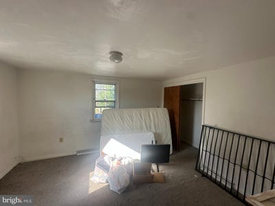 /international/us/86-main-street-w-millville-nj-110098598739/