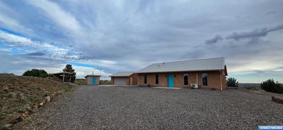 /international/us/85-country-road-silver-city-nm-110107151235/