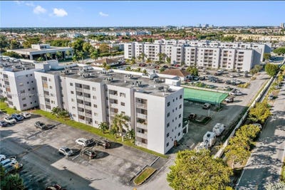 /international/us/8145-nw-7th-street-miami-fl-110108961619/