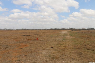 /international/us/0-loop-1604-s-loop-1604-somerset-tx-110106495185/