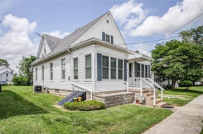/international/us/207-e-arch-street-jerseyville-il-110100508945/