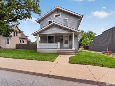 /international/us/2338-n-clinton-street-fort-wayne-in-110108533417/