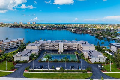/international/us/838-w-elkcam-circle-unit-202-marco-island-fl-110101479896/?lang=zh-cn