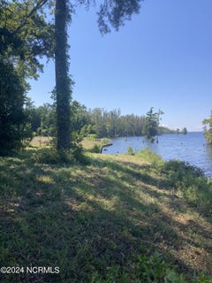 /international/us/3047-bass-landing-road-edenton-nc-110120605445/