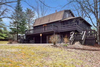 /international/us/65-donnelly-road-olmstedville-ny-110107315302/