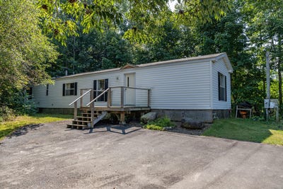 /international/us/2-cameron-lane-searsport-me-110100685644/