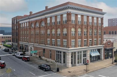 /international/us/1204-1st-avenue-columbus-ga-110107538063/