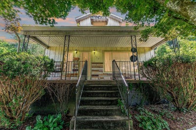 /international/us/120-hartman-street-kingwood-wv-110101349844/?lang=zh-tw