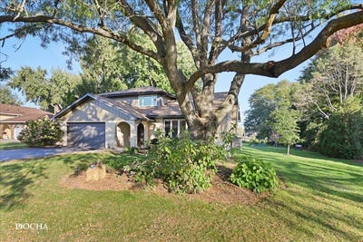 /international/us/29w178-spring-lake-drive-naperville-il-110120767152/