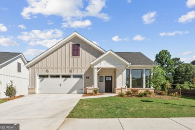 /international/us/220-persimmon-holly-springs-ga-110100976141/