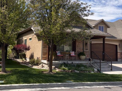 /international/us/1370-e-meadow-valley-dr-draper-ut-110104822158/