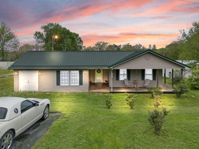 /international/us/3801-lily-road-london-ky-110098938391/