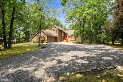 /international/us/16-brookfield-avenue-marlton-nj-110100222940/