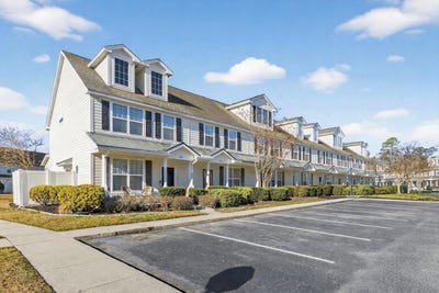 /international/us/106-hemingway-circle-summerville-sc-110105973644/