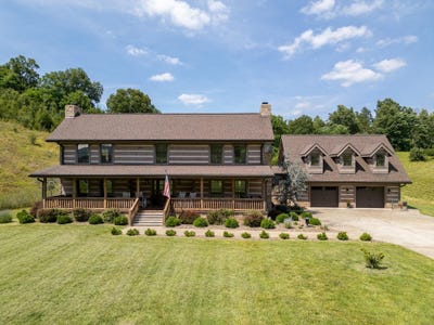 /international/us/8-abby-lane-barboursville-wv-110100419411/
