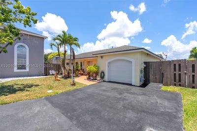 /international/us/10170-nw-54th-ter-doral-fl-110108937417/?lang=it