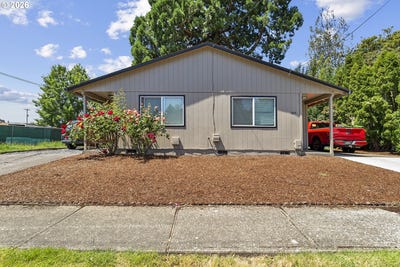 /international/us/605-s-center-st-newberg-or-110108470863/
