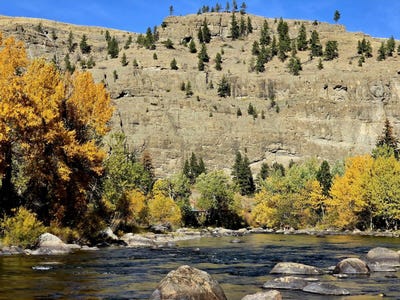 /international/us/1258-stillwater-river-rd-nye-mt-110098543324/