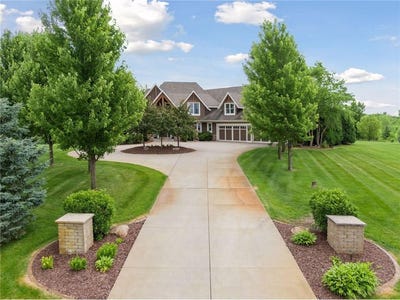 /international/us/7530-quail-ridge-trail-greenfield-mn-110100423533/