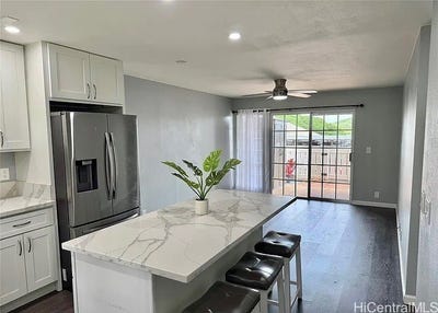 /international/us/92-1007-alaa-street-kapolei-hi-110107988764/