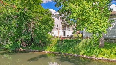 /international/us/704-mohrsville-road-perry-twp-pa-110108933471/