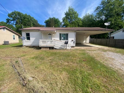 /international/us/570-w-wycough-street-batesville-ar-110108884077/