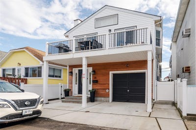 /international/us/26-kentucky-st-long-beach-ny-110096498619/