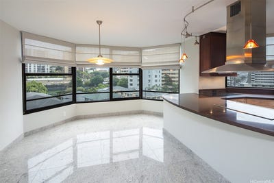 /international/us/1221-victoria-street-honolulu-hi-110108363697/