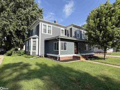 /international/us/415-w-4th-street-s-newton-ia-110109142977/